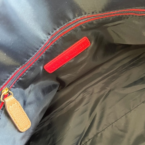 NWOT Tommy Hilfiger Signature Logo Satchel Tote Bag - Picture 7 of 8